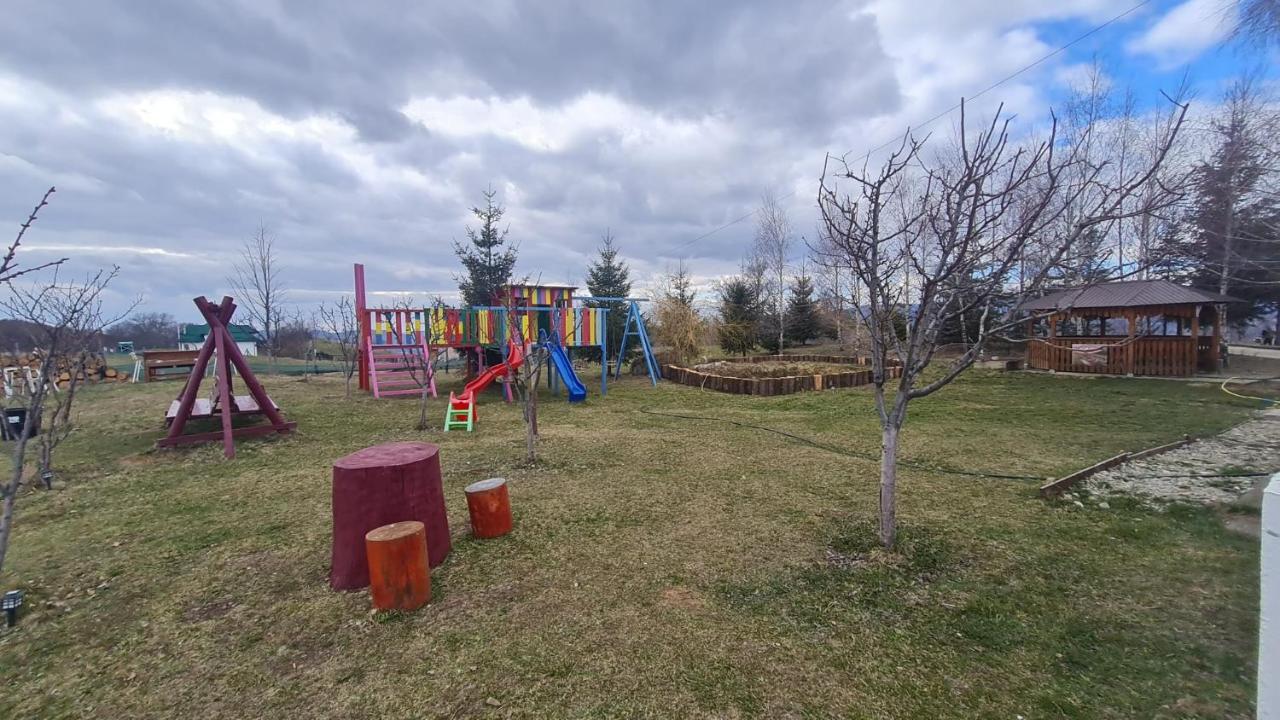 Pensiune Runcu Stone מראה חיצוני תמונה